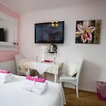 Carman House 3* Bled