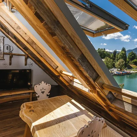 Carman House Gæstehus 3*