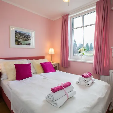 Pensión Carman House 3*