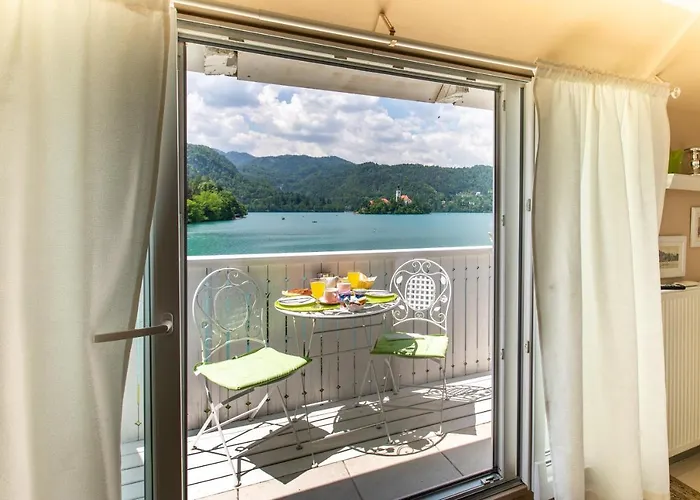 Carman House Pensjonat Bled